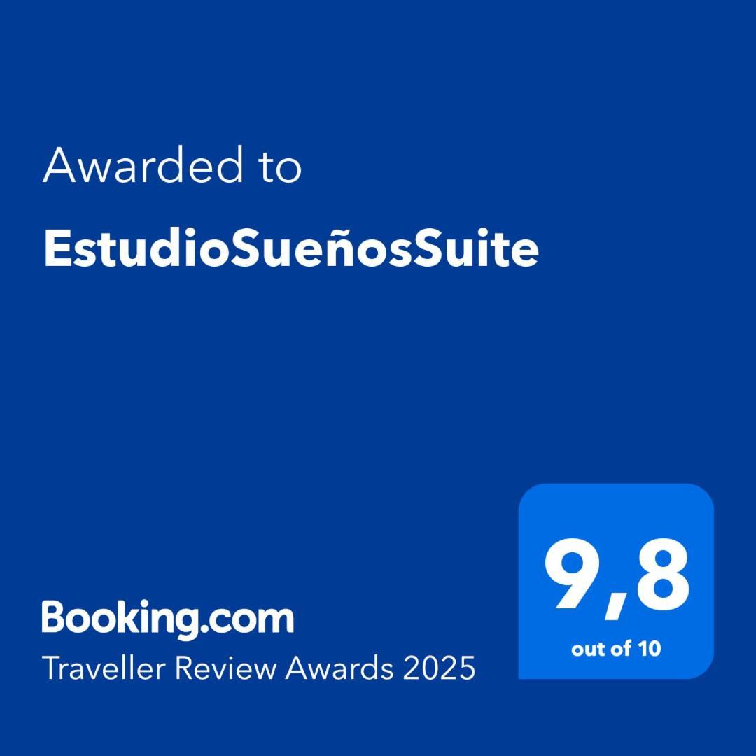 Estudiosuenossuite Appartement Sant Just Desvern